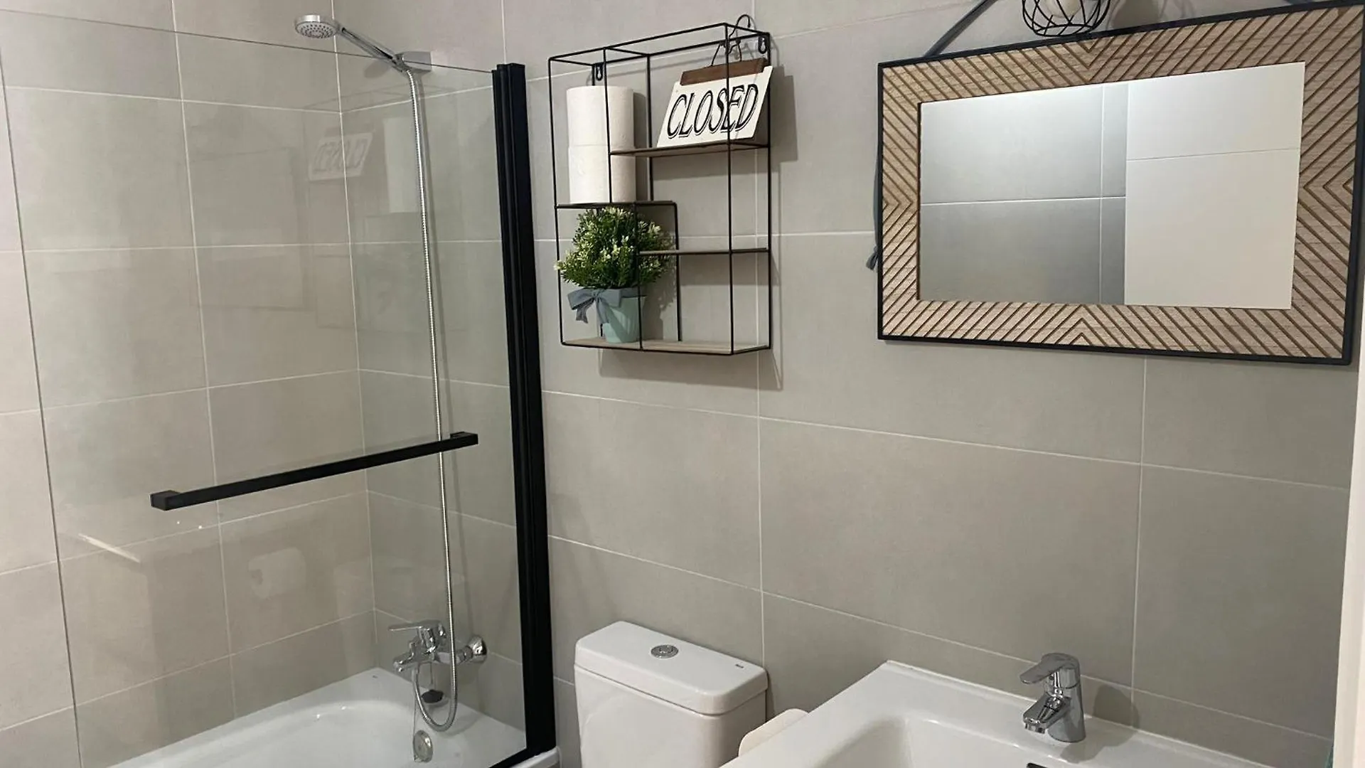 Egona - Sal6 Apartamento En Nueva Zona Residencial En Zarautz 0*,